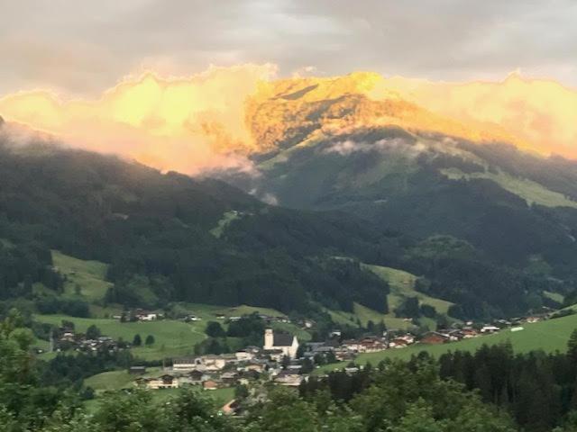 Апартаменты Residenz Am Berg Йохберг Экстерьер фото